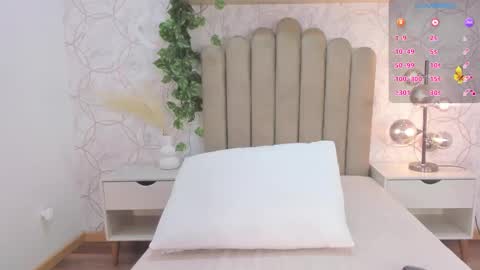   online show from 12/14/25, 11:59