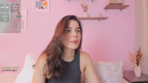 Snapshot of roma_lovee chatting on 04/15/26, 11:39 Roma online show from 04/15/26, 11:39