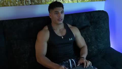 Snapshot of romano_kentt12 chatting on 04/17/26, 03:42 romano_kentt12 online show from 04/17/26, 03:42