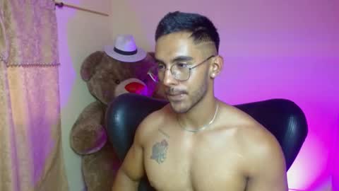 Roman online show from 01/28/25, 07:21