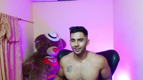 Roman online show from 02/16/25, 12:30