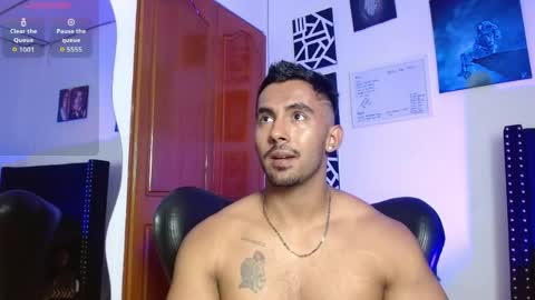 Snapshot of romanpearce_ chatting on 05/01/26, 08:35 Roman online show from 05/01/26, 08:35