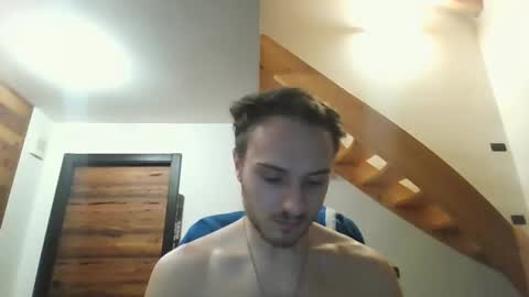 Snapshot of romanz123 chatting on 12/03/24, 04:17 romanz123 online show from 12/03/24, 04:17