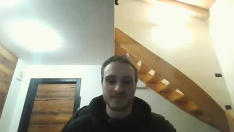 Snapshot of romanz123 chatting on 02/20/25, 10:37 romanz123 online show from 02/20/25, 10:37