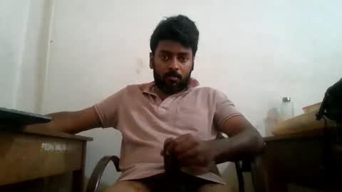 Snapshot of romeo7inch chatting on 11/06/25, 06:03 Punith online show from 11/06/25, 06:03