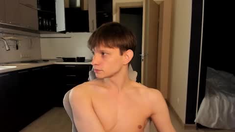 Romeo online show from 09/16/25, 05:52