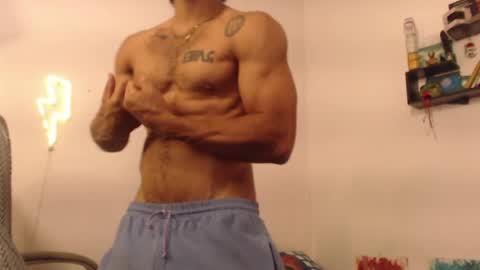 Snapshot of romeocolin_ chatting on 06/02/26, 07:21 R O M E O online show from 06/02/26, 07:21
