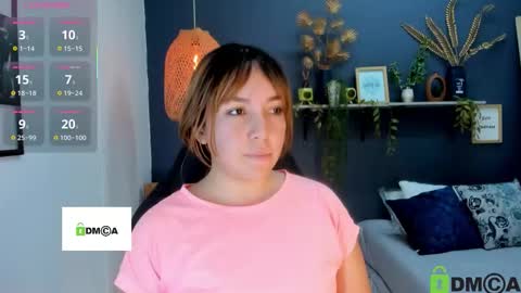 Snapshot of romi01_ chatting on 11/25/25, 05:57 romi online show from 11/25/25, 05:57