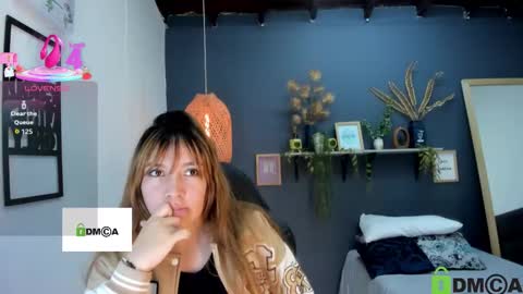 Snapshot of romi01_ chatting on 11/30/25, 03:38 romi online show from 11/30/25, 03:38