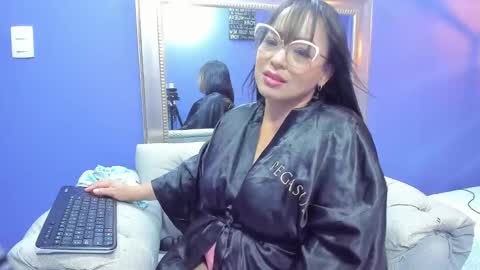 Romi  online show from 01/19/25, 07:04