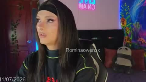 Snapshot of rominaowenxx chatting on 07/11/26, 09:56 ROMINA OWEN online show from 07/11/26, 09:56