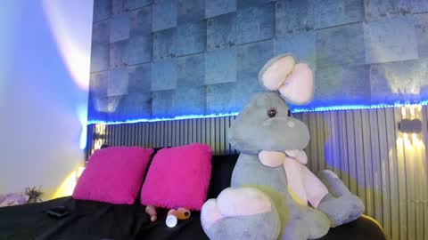 Rominna online show from 01/13/25, 01:23