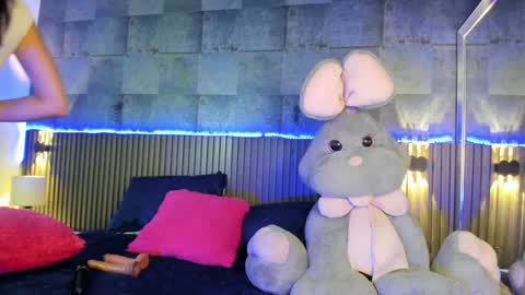 Rominna online show from 01/13/25, 07:21