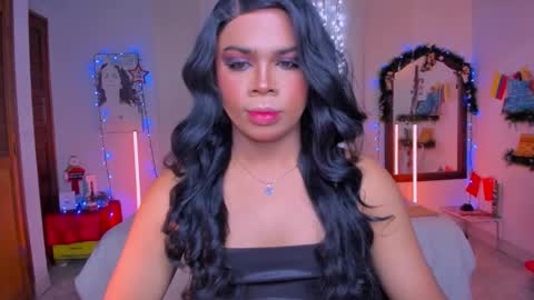 Romi Rouse online show from 12/01/25, 04:28