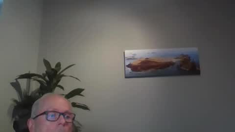 HIALL online show from 06/27/26, 08:41