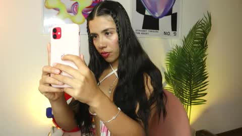 Snapshot of ronieeplay chatting on 02/26/26, 02:10 Roni online show from 02/26/26, 02:10