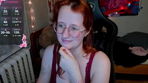 Snapshot of roniya_v chatting on 01/31/26, 07:11 Spicy lady Kristy online show from 01/31/26, 07:11