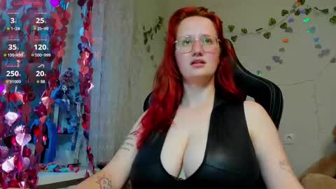 Snapshot of roniya_v chatting on 05/04/26, 04:25 Spicy lady Kristy online show from 05/04/26, 04:25