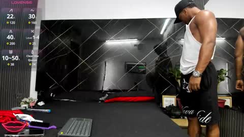 Ronnie 777 online show from 03/04/25, 08:38