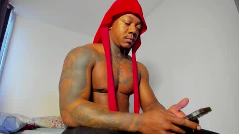 Ronnie 777 online show from 10/25/25, 01:18