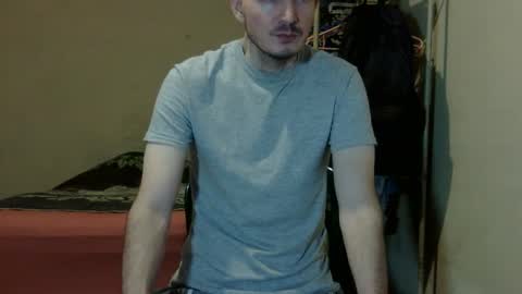 Snapshot of ronniemaster chatting on 03/12/25, 04:51 ronniemaster online show from 03/12/25, 04:51