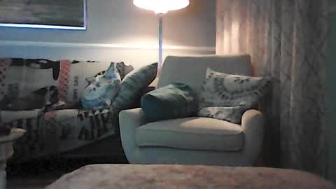 ronvlv online show from 07/05/26, 04:19