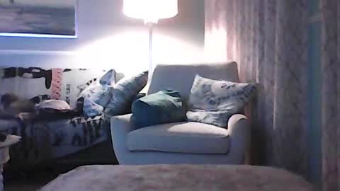 ronvlv online show from 07/06/26, 03:14