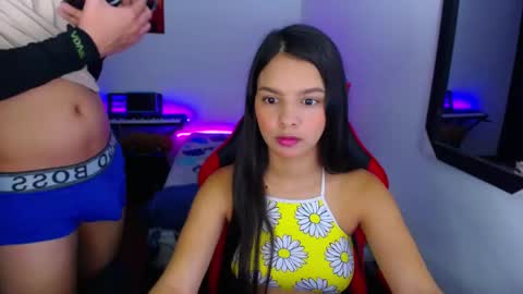 Snapshot of room_kitty chatting on 11/10/25, 04:28 MIA AND PAUL online show from 11/10/25, 04:28