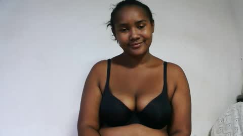 Snapshot of roosesexy chatting on 06/02/26, 08:27 roosesexy online show from 06/02/26, 08:27
