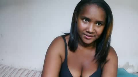 Snapshot of roosesexy chatting on 06/12/26, 09:35 roosesexy online show from 06/12/26, 09:35