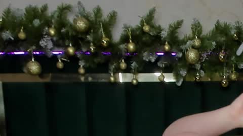 Snapshot of rosa1ia chatting on 01/14/25, 12:43 Chloe online show from 01/14/25, 12:43