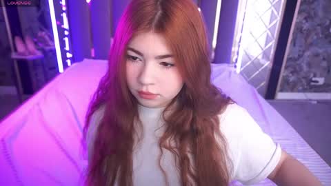 Snapshot of rosaamour chatting on 05/28/26, 05:27 rosaamour online show from 05/28/26, 05:27