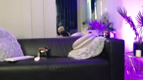 Rose online show from 07/05/26, 04:07