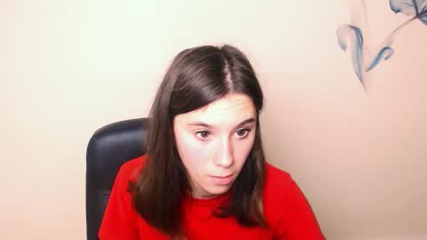 Snapshot of rosalais_ chatting on 10/08/25, 08:01 Rose online show from 10/08/25, 08:01