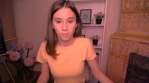 Snapshot of rosalais_ chatting on 07/29/26, 06:11 Rose online show from 07/29/26, 06:11