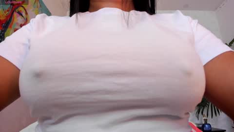 ROSALIA insta rosalia 10hoot online show from 12/27/24, 10:16
