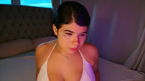 Snapshot of rosalie_bliss chatting on 05/31/26, 07:26 Rosalie Bliss online show from 05/31/26, 07:26