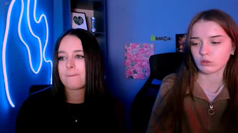 Snapshot of rosalie_liu chatting on 11/18/25, 03:38 rosalie_liu online show from 11/18/25, 03:38