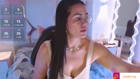 ROSALIN online show from 11/27/25, 04:09