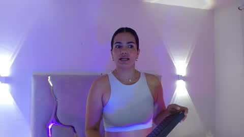 Snapshot of rosalind_tay chatting on 01/09/26, 11:02 ROSALIN online show from 01/09/26, 11:02