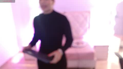 Snapshot of rosalind_tay chatting on 02/22/26, 11:20 ROSALIN online show from 02/22/26, 11:20