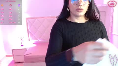 Snapshot of rosalind_tay chatting on 03/10/26, 11:15 ROSALIN online show from 03/10/26, 11:15