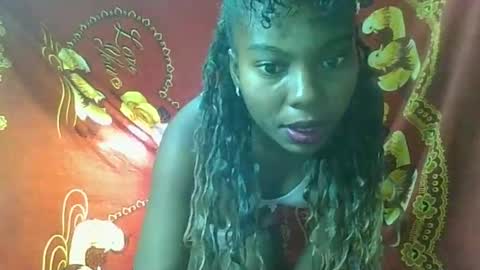 Snapshot of rosalinda933 chatting on 03/26/26, 02:55 Rosalinda online show from 03/26/26, 02:55