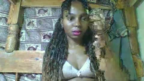 Snapshot of rosalinda933 chatting on 03/30/26, 10:38 Rosalinda online show from 03/30/26, 10:38
