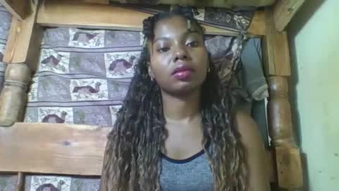 Snapshot of rosalinda933 chatting on 04/03/26, 02:09 Rosalinda online show from 04/03/26, 02:09