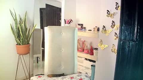 Rosalinda online show from 02/08/25, 02:58