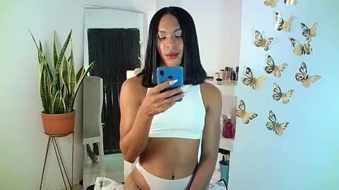 Rosalinda online show from 02/22/25, 05:12