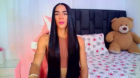 Snapshot of rosalindasexy chatting on 03/12/26, 04:29 Rosalinda online show from 03/12/26, 04:29