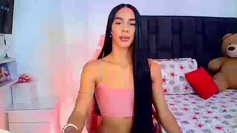 Snapshot of rosalindasexy chatting on 03/15/26, 12:16 Rosalinda online show from 03/15/26, 12:16