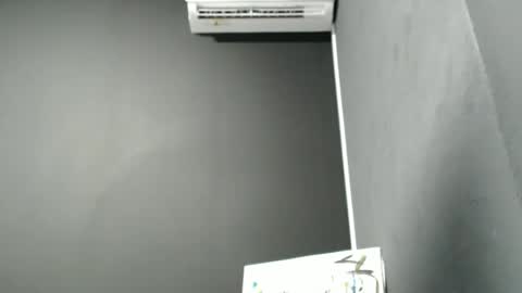 Snapshot of rosaline_ly chatting on 12/04/25, 01:53 Rosalina online show from 12/04/25, 01:53